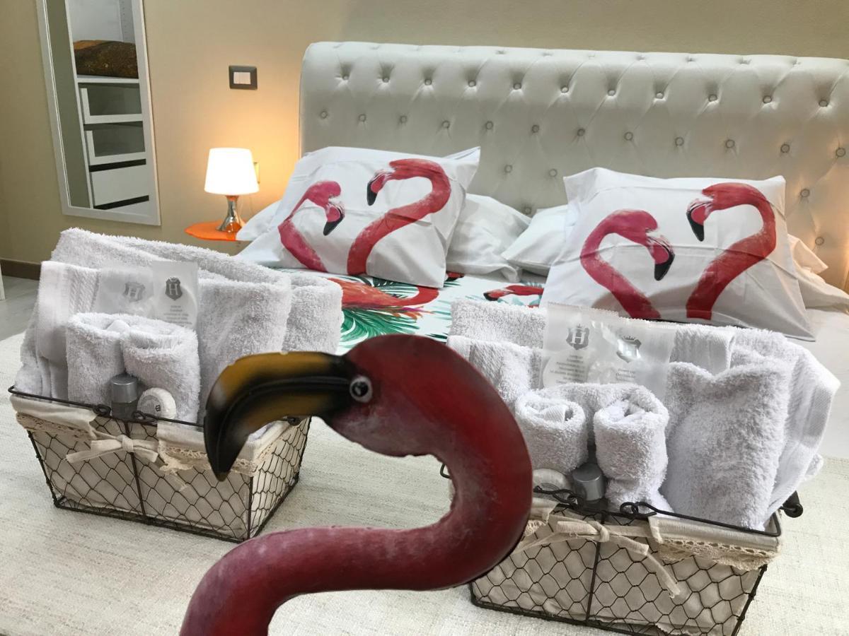 Flamingo Luxury Apartment Ajpsardinia Cagliari Bagian luar foto