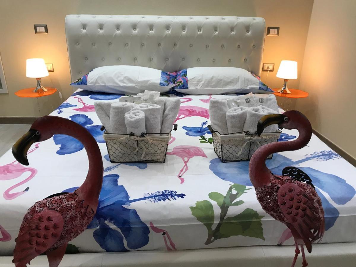 Flamingo Luxury Apartment Ajpsardinia Cagliari Bagian luar foto