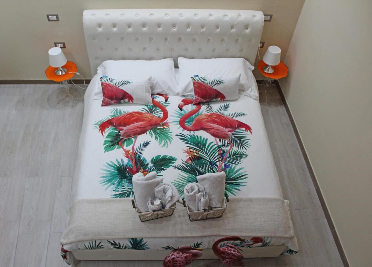 Flamingo Luxury Apartment Ajpsardinia Cagliari Bagian luar foto