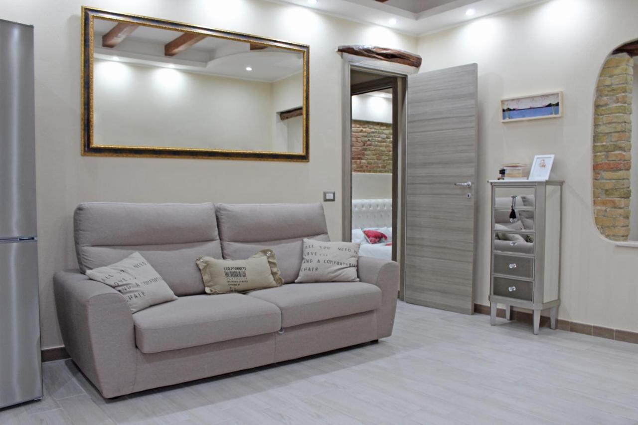 Flamingo Luxury Apartment Ajpsardinia Cagliari Bagian luar foto