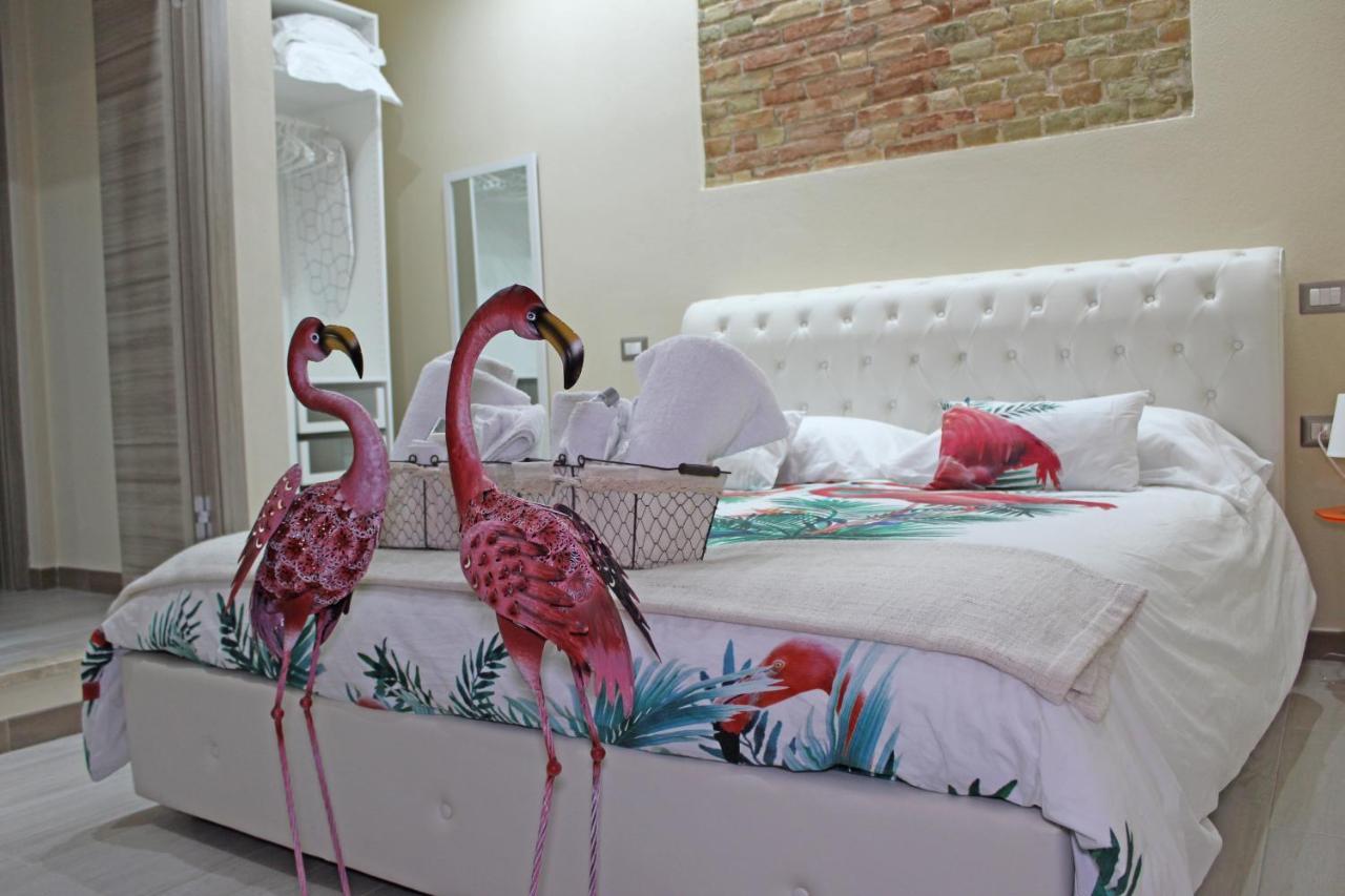 Flamingo Luxury Apartment Ajpsardinia Cagliari Bagian luar foto
